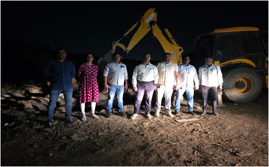 पुणे गुन्हे शाखा युनिट-7 ची मोठी कारवाई – हातभट्टी दारूचा अड्डा उद्ध्वस्त, 2 लाखांचा मुद्देमाल जप्त